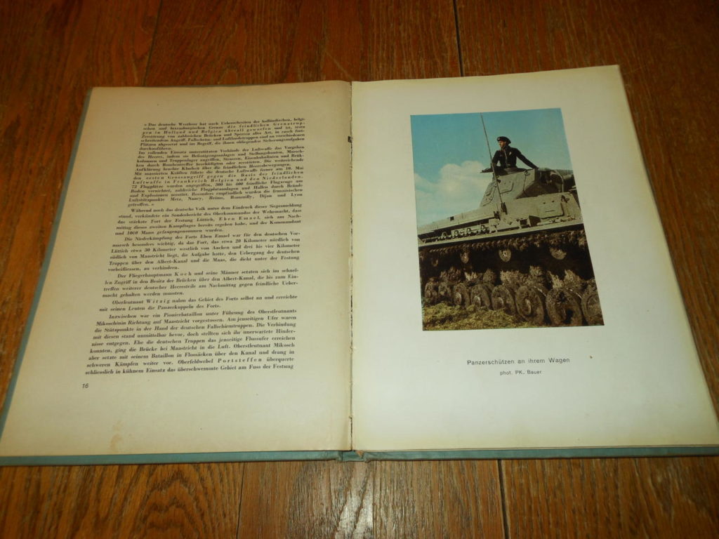 WW2 German Luftwaffe STEREO VIEW Book ”Der Kampf im Westen” #3 – NICE