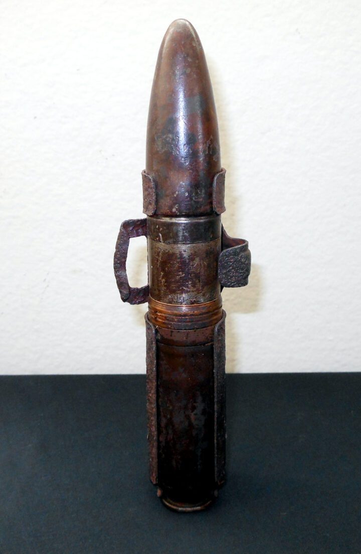 WW2 German Luftwaffe 30mm MK108 - HIGH EXPLOSIVE CANNON TRAINING ROUND & BELT LINK - RARE!