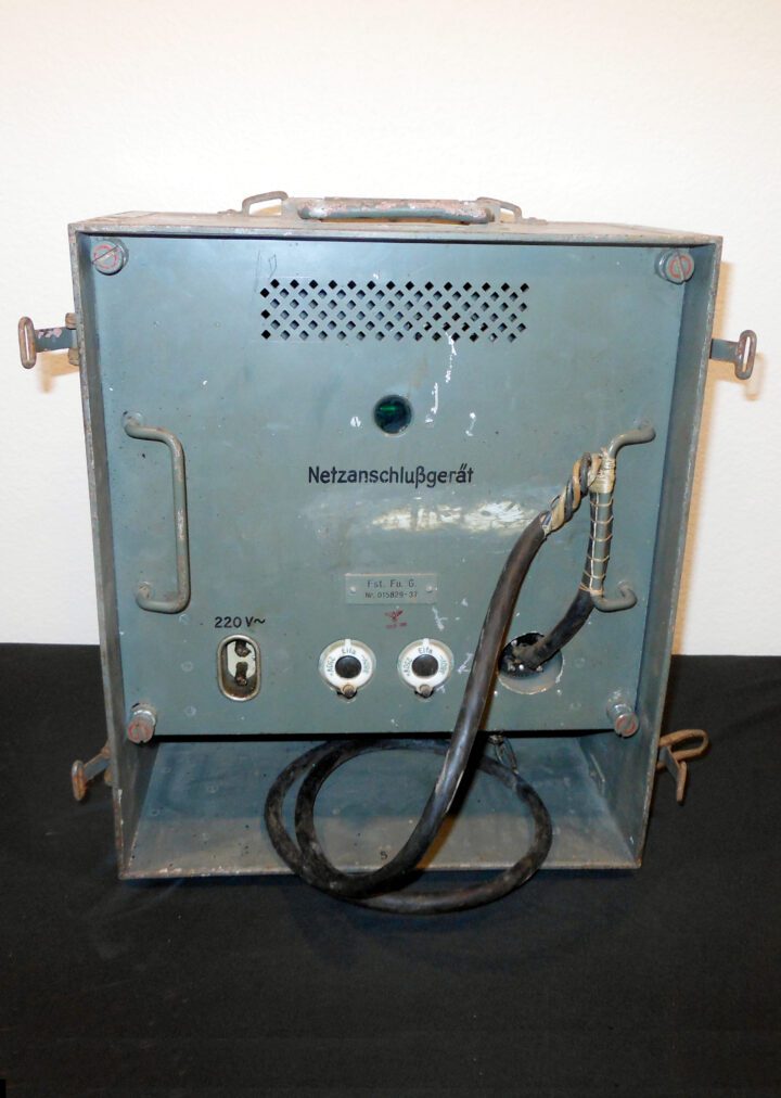 WW2 German Army Fst. FuG. Netzanschlußgerät - BUNKER RADIO POWER SUPPLY - RARE! - Image 2