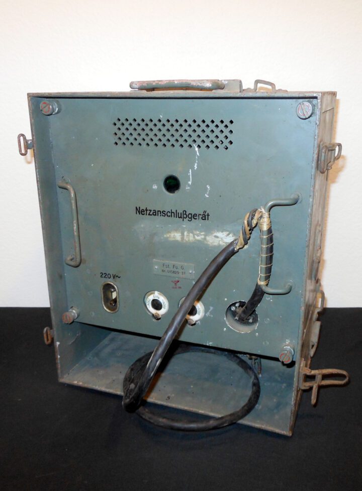 WW2 German Army Fst. FuG. Netzanschlußgerät - BUNKER RADIO POWER SUPPLY - RARE! - Image 3