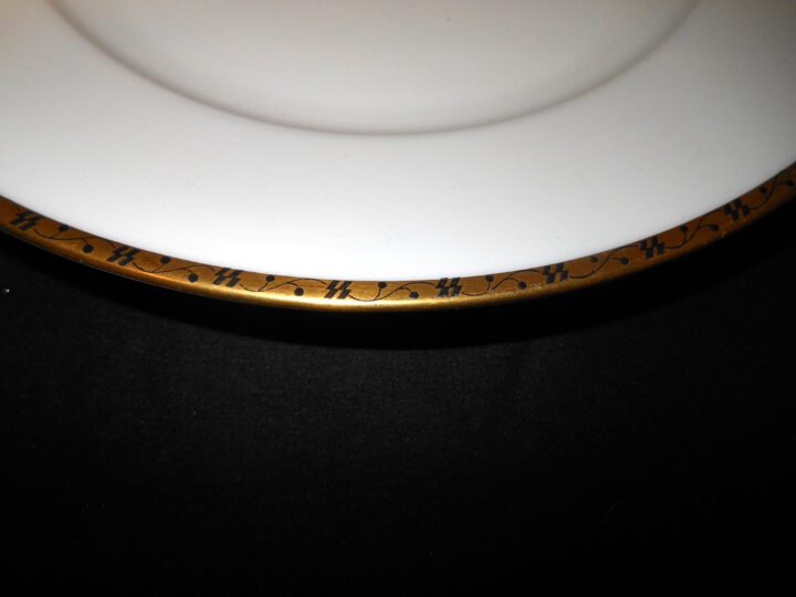 WW2 German Waffen SS Abendessen Platte - PORCELAIN DINNER PLATE - VERY NICE! - Image 3