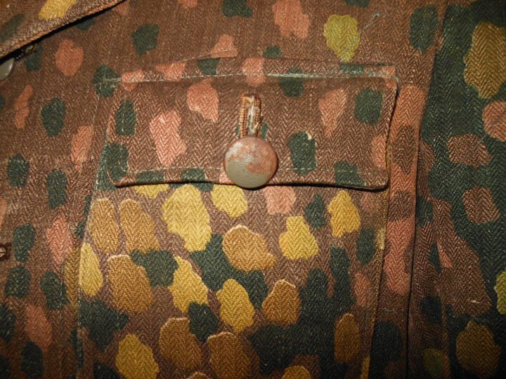 WW2 German Waffen SS M44 Tarnung Feldbluse - M44 DOT / PEA PATTERN M44 CAMOUFLAGE FIELD BLOUSE - RARE! - Image 9