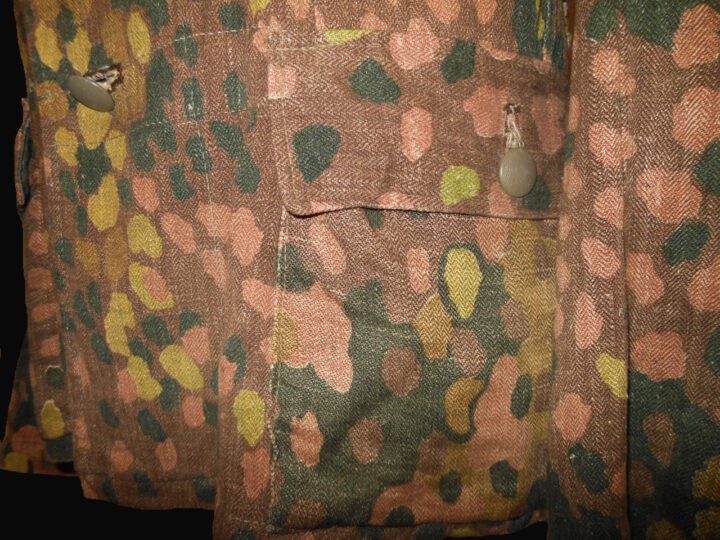 WW2 German Waffen SS M44 Tarnung Feldbluse - M44 DOT / PEA PATTERN M44 CAMOUFLAGE FIELD BLOUSE - RARE! - Image 15