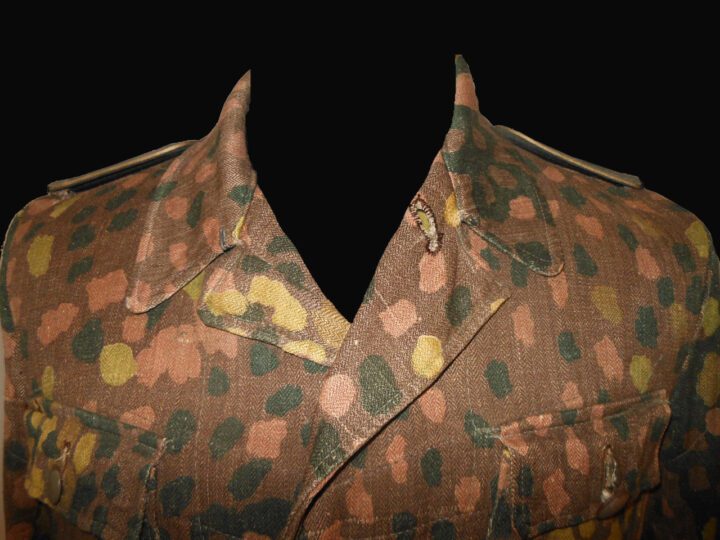 WW2 German Waffen SS M44 Tarnung Feldbluse - M44 DOT / PEA PATTERN M44 CAMOUFLAGE FIELD BLOUSE - RARE! - Image 7