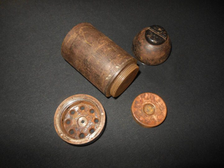 WW2 US Army Veteran Bring Backs - JAPANESE MORTAR AND US AMMUNITION - 802nd CHEMICAL COMPANY - GUAM - NICE! - Image 8