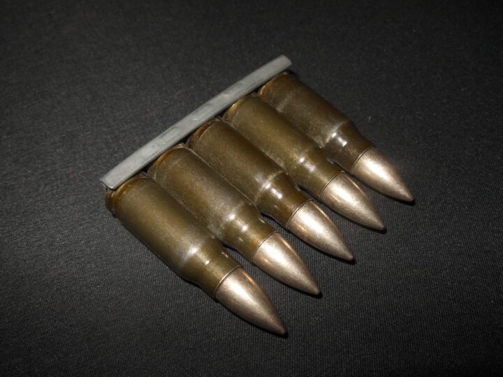 WW2 German Wehrmacht Luftwaffe - 7.92mm KURZ ROUNDS & STRIPPER CLIP - MP44 StG44 - SUPERB! - Image 4
