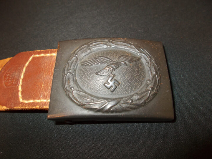 WW2 German Luftwaffe Koppelschloss - EM / NCO STEEL BELT BUCKLE & LEATHER TAB - MINT - UNISSUED! - AMAZING! - Image 3