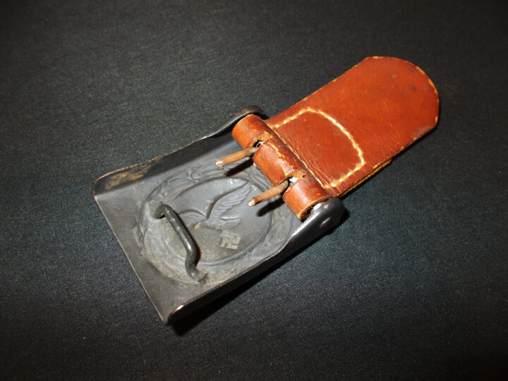 WW2 German Luftwaffe Koppelschloss - EM / NCO STEEL BELT BUCKLE & LEATHER TAB - MINT - UNISSUED! - AMAZING! - Image 4