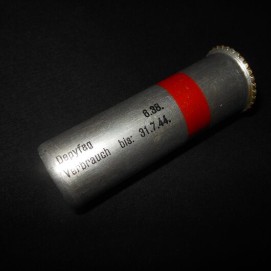 WW2 German Wehrmacht - RED SIGNAL FLARE CARTRIDGE - UNFIRED - SUPERB!