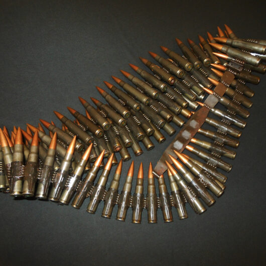 WW2 German Wehrmacht Gurt 34/41 - 7.92 S.m.E AMMUNITION BELT LINK & STARTER TAB - 150 ROUNDS - MG34 MG42 -1944 DATED - NICE!