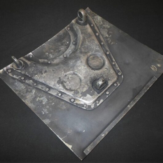AIRCRAFT PARTS & RELICS