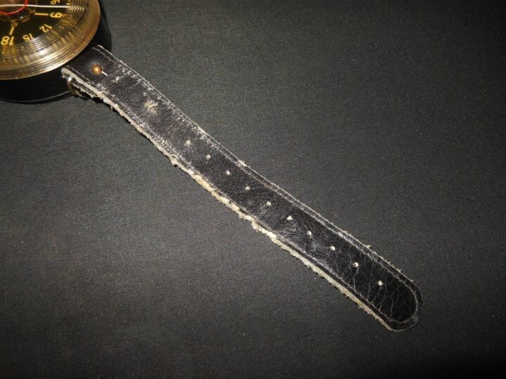 WW2 German Luftwaffe - AK39 WRIST COMPASS - 1ST MODEL - VERY NICE! - Image 5