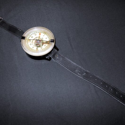 WW2 German Luftwaffe Armkompaß - AK39 WRIST COMPASS -  2ND MODEL - UNISSUED!