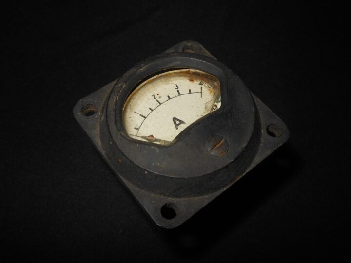 WW2 German Wehrmacht - ELECTRICAL AMMETER - RADIO EQUIPMENT - RARE!