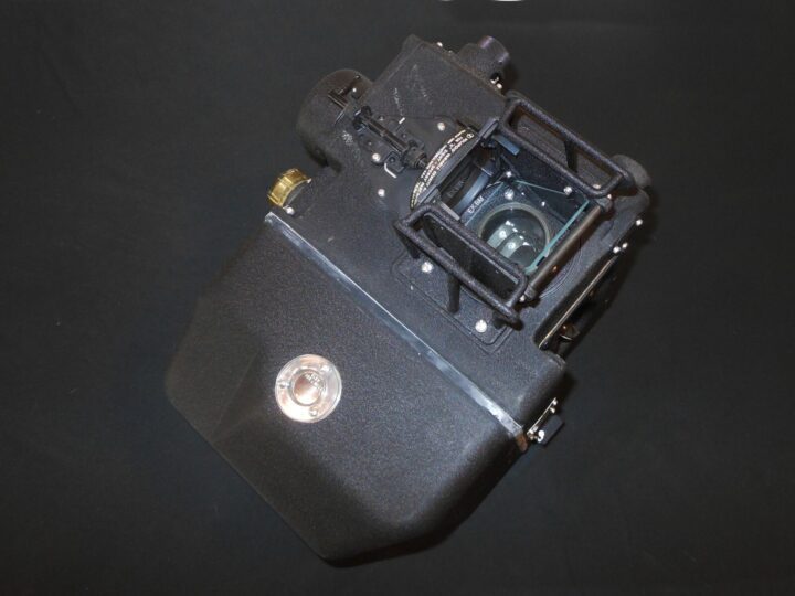 WW2 USAAF Aircraft - SPERRY K-4 LOWER BALL TURRET COMPUTING GUNSIGHT - NOS - Image 20