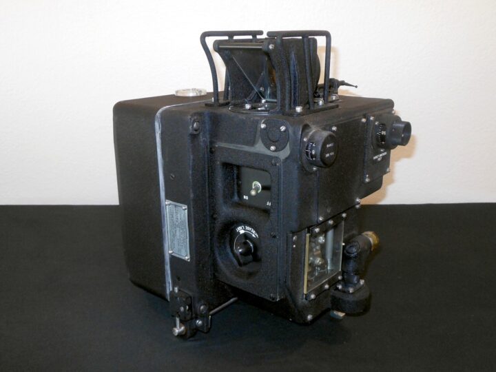 WW2 USAAF Aircraft - SPERRY K-4 LOWER BALL TURRET COMPUTING GUNSIGHT - NOS - Image 3