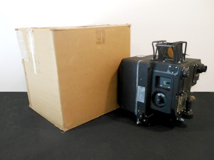 WW2 USAAF Aircraft - SPERRY K-4 LOWER BALL TURRET COMPUTING GUNSIGHT - NOS