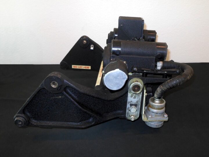 WW2 USAAF Aircraft - FAIRCHILD K-8  TOP TURRET COMPUTING GUNSIGHT - B-24 B-26 - NOS - Image 4