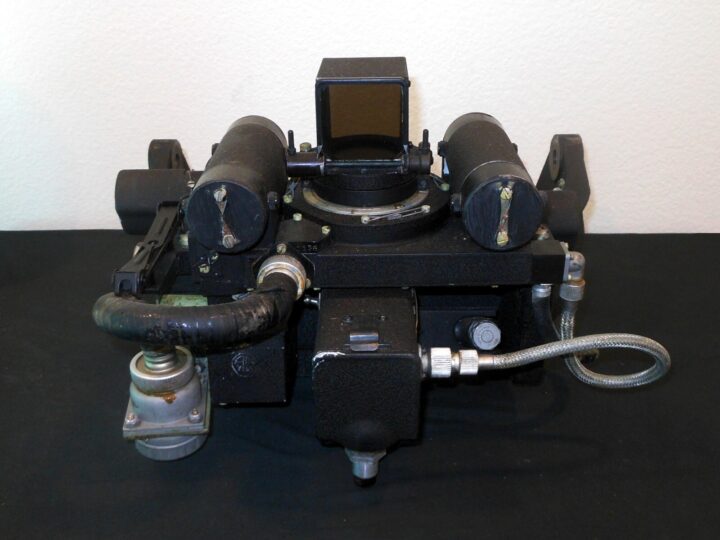 WW2 USAAF Aircraft - FAIRCHILD K-8  TOP TURRET COMPUTING GUNSIGHT - B-24 B-26 - NOS - Image 6