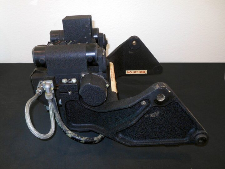 WW2 USAAF Aircraft - FAIRCHILD K-8  TOP TURRET COMPUTING GUNSIGHT - B-24 B-26 - NOS - Image 8