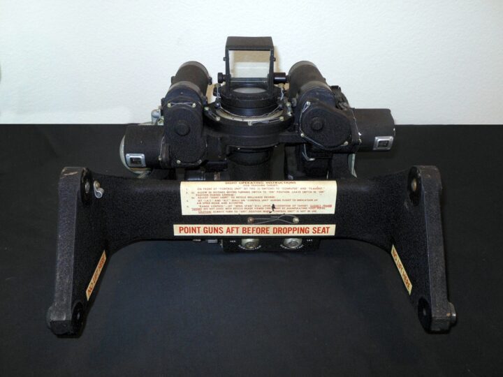 WW2 USAAF Aircraft - FAIRCHILD K-8  TOP TURRET COMPUTING GUNSIGHT - B-24 B-26 - NOS - Image 10