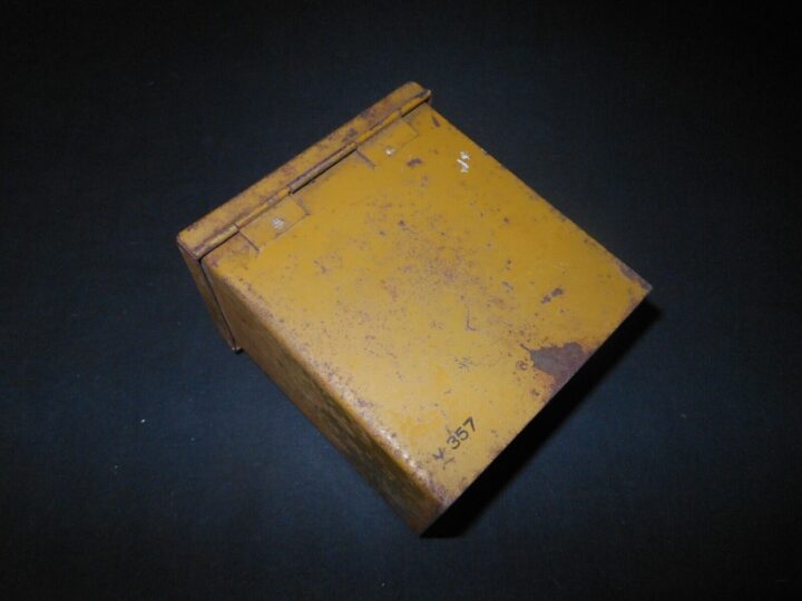 WW II German WH Verbandkasten - CHLORAMIN TABLETTEN - MEDICAL STORAGE BOX - NICE - Image 5