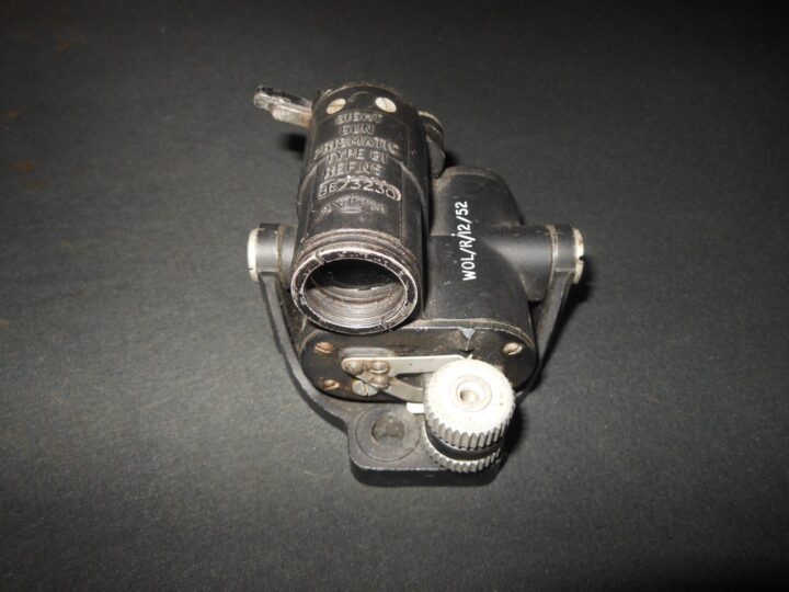 WW2 British RAF  - TYPE G-1 PRISMATIC AIRCRAFT GUNSIGHT - SPITFIRE & BRISTOL B.1 - Image 3