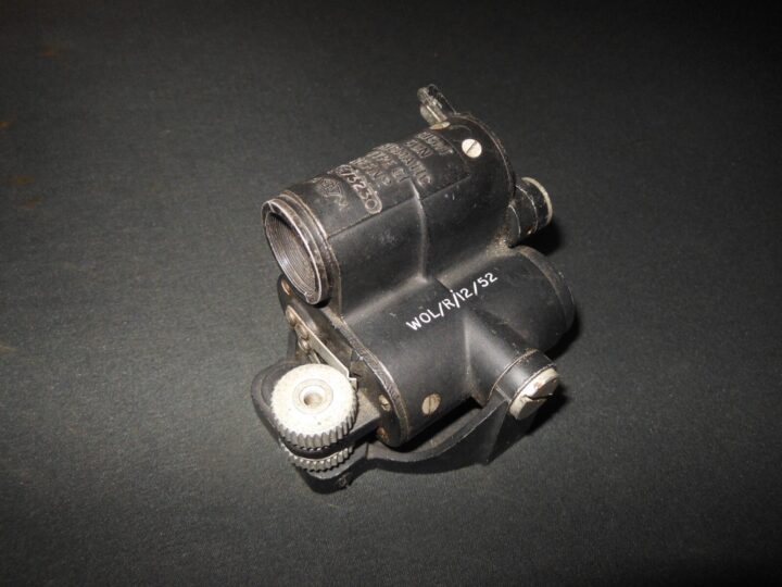 WW2 British RAF  - TYPE G-1 PRISMATIC AIRCRAFT GUNSIGHT - SPITFIRE & BRISTOL B.1 - Image 4