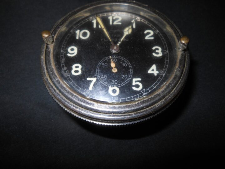 WW2 German Luftwaffe Aircraft Borduhr - JUNGHANS COCKPIT CLOCK - FOR REPAIR - Image 5
