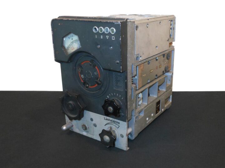 WW2 German Luftwaffe FuG 16 Empfänger - E16 RADIO RECEIVER - Me109 Fw190 - NICE! - Image 3