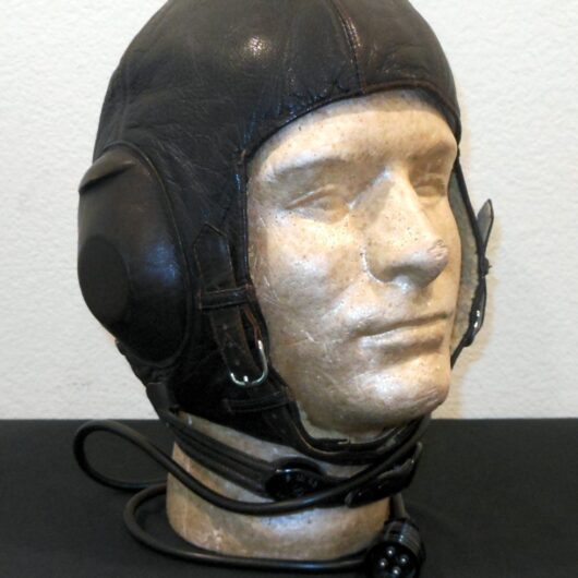 WW2 German Luftwaffe LKpW101 Fliegerkopfhaube - WINTER FLIGHT HELMET - EXCELLENT