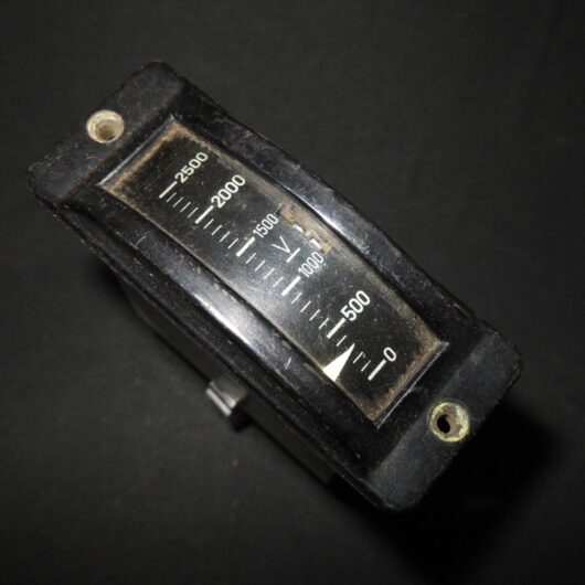 WW2 German Wehrmacht - ELECTRICAL VOLTMETER - RADIO EQUIPMENT - RARE!