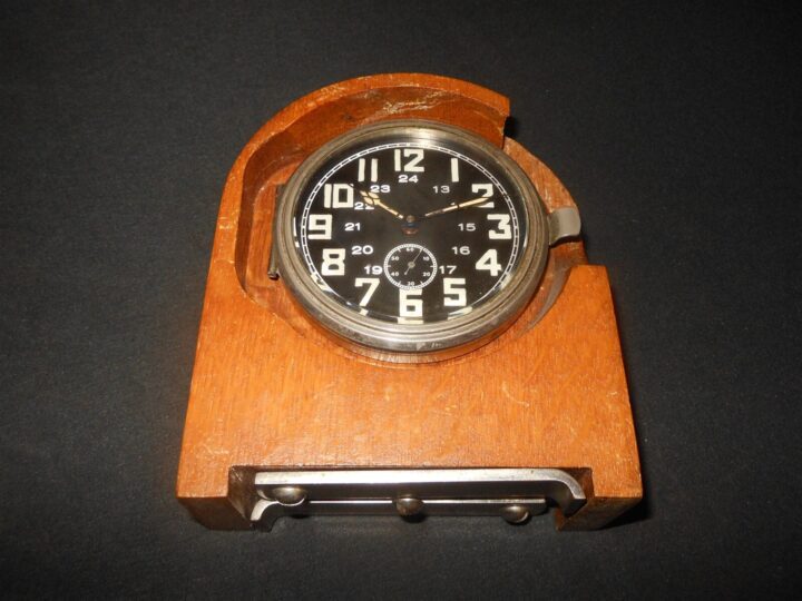 WW2 German Wehrmacht Kienzle Stationsuhr - COMMUNICATION ROOM DUTY CLOCK - EARLY - Image 6