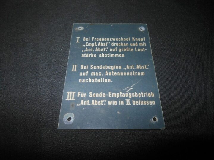 WW II German LW WH KM FuG Funkgerat - RADIO DATA PLATE #12 - TORN KWE PANZER - Image 3