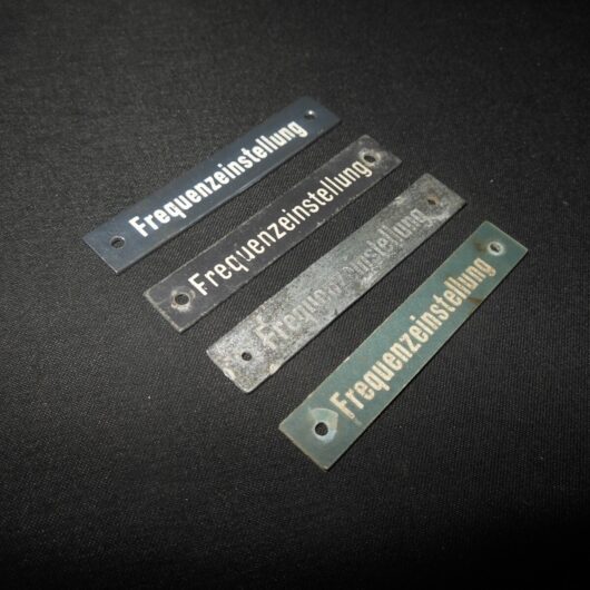 WW II German LW WH KM FuG Funkgerat - RADIO DATA PLATE SET #25 - TORN KWE PANZER