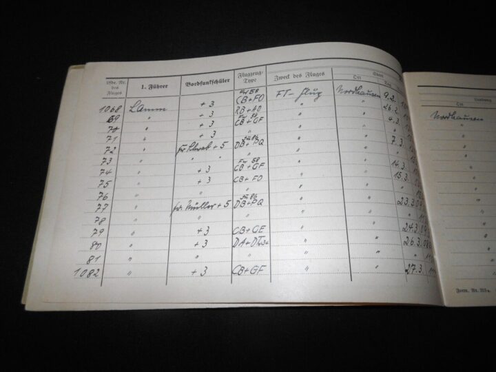 WW2 German Luftwaffe Flugbuch - FLIGHT LOG BOOK #4 - FLIGHT INSTRUCTOR - RARE! - Image 6