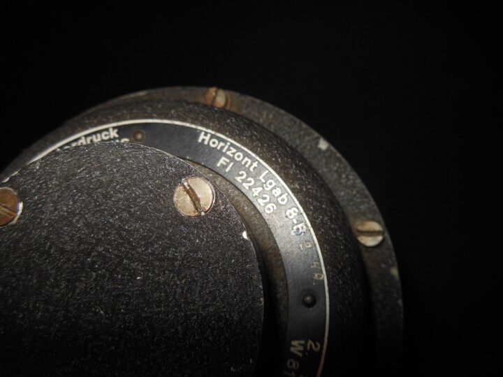 WW2 German Luftwaffe Horizont - ARTIFICIAL HORIZON - Me110 - WITH HISTORY! - Image 9