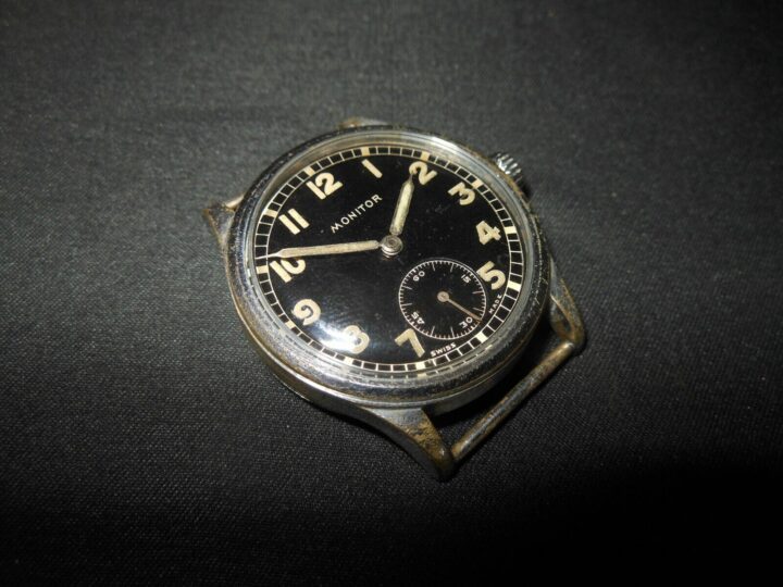 WW2 German RAILWAY Dienstuhr - PERSONAL SERVICE WATCH - MONITOR - PUBLISHED! - Image 4