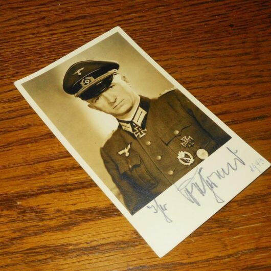 WW2 German Wehrmacht - GENERAL HERMANN-HEINRICH BEHREND - SIGNED POSTCARD - NICE
