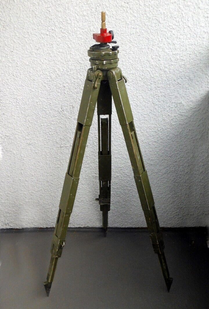 WW2 German Wehrmacht - GESTELL 31 OPTICAL TRIPOD & CASE - SF14 RK31 - VERY NICE!