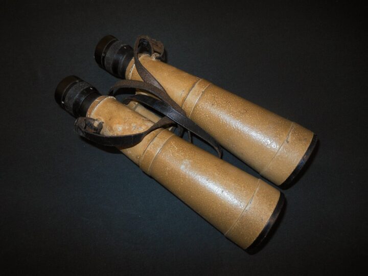 WW2 German Wehrmancht Hensoldt - 10x50 PANZER ROOF PRISM BINOCULARS - RARE! - Image 11