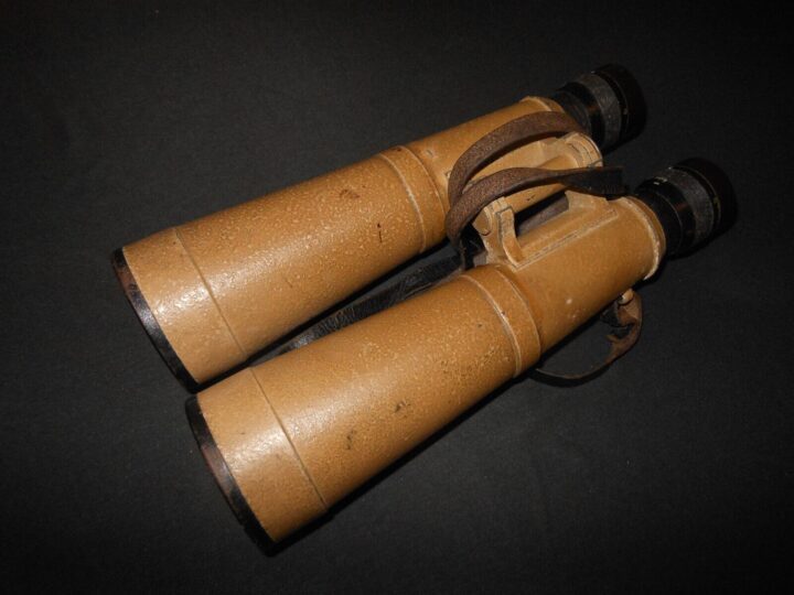 WW2 German Wehrmancht Hensoldt - 10x50 PANZER ROOF PRISM BINOCULARS - RARE! - Image 3