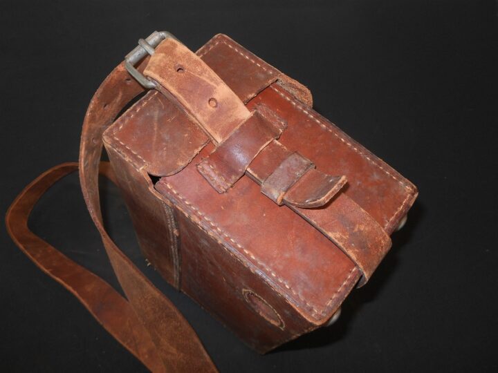 WW2 Imperial Japanese Army - TYPE 92 FIELD TRENCH PHONE LEATHER CASE - NICE! - Image 12