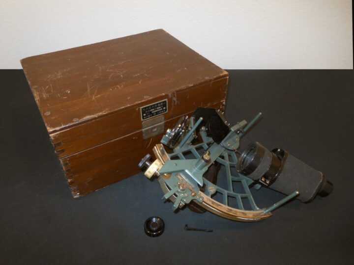 WW2 Imperial Japanese Navy - TYPE 93 NAVIGATIONAL SEXTANT - TAMAYA - BOXED!