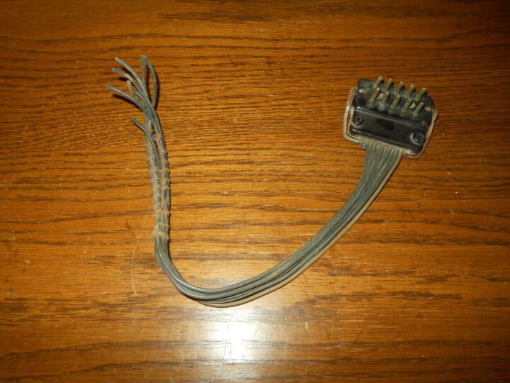 WW II German Aircraft - RADIO CABLE & PLUG - FuG FuG10 FuG16 FuG25 - VERY RARE!