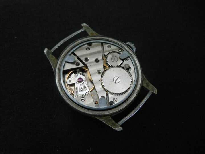 WW II German WH Heer Dienstuhr - PERSONAL SERVICE WATCH - BULLA - PUBLISHED! - Image 9