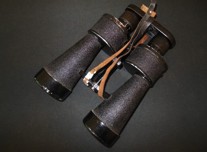 WW2 German Kriegsmarine - 7x50 LEITZ U-BOAT U-BOOT COMMANDER BINOCULARS - RARE! - Image 3