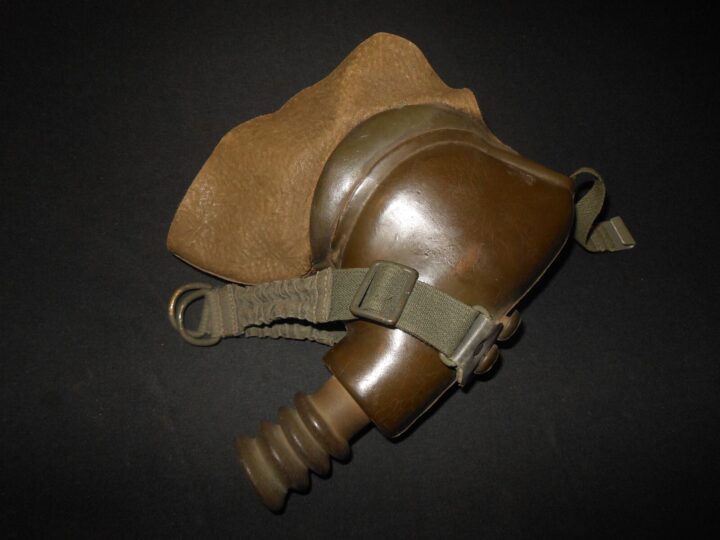 WW2 German Luftwaffe Aircraft HM51 Sauerstoffmaske - PILOT OXYGEN MASK - RARE! - Image 3