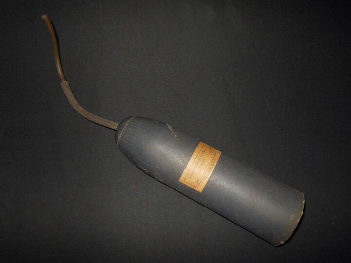 WW2 German Luftwaffe Ausgleichsgefäß für Variometer - EXPANSION TANK - SUPERB! - Image 3