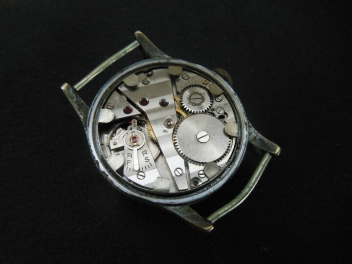 WW2 German Wehrmacht Dienstuhr - PERSONAL SERVICE WATCH - CHOISI - PUBLISHED! - Image 9